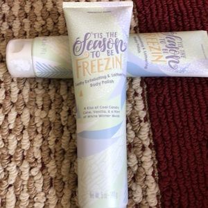 Perfectly Posh Tis the Season to be Freezin